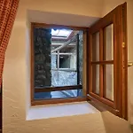 فندق مبيت وإفطار Aux Prisons De Montagny (Rhone)