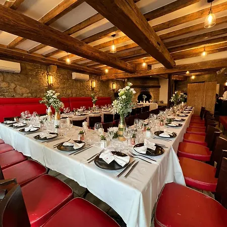 Aux Prisons De Bed & Breakfast Montagny (Rhone)